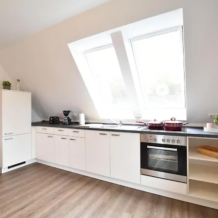 Coastal Comfort On Island *