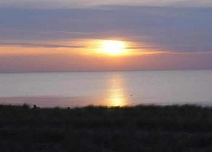 Coastal Comfort On Island Lejlighed *