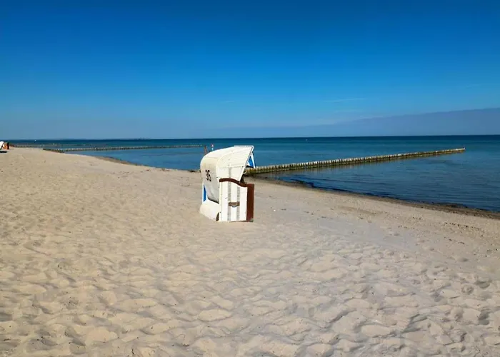 Coastal Comfort On Island