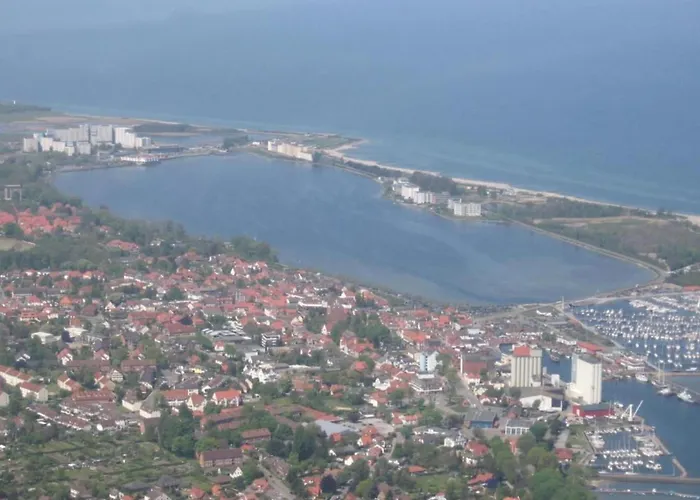 Coastal Comfort On Island